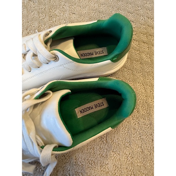 Steve Madden size 9M‎ tennis shoes - Picture 8 of 8